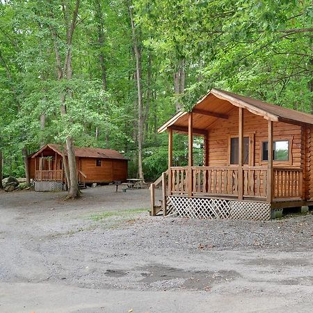 Maple Grove Park Sun Valley Campground Cottage 4 מראה חיצוני תמונה