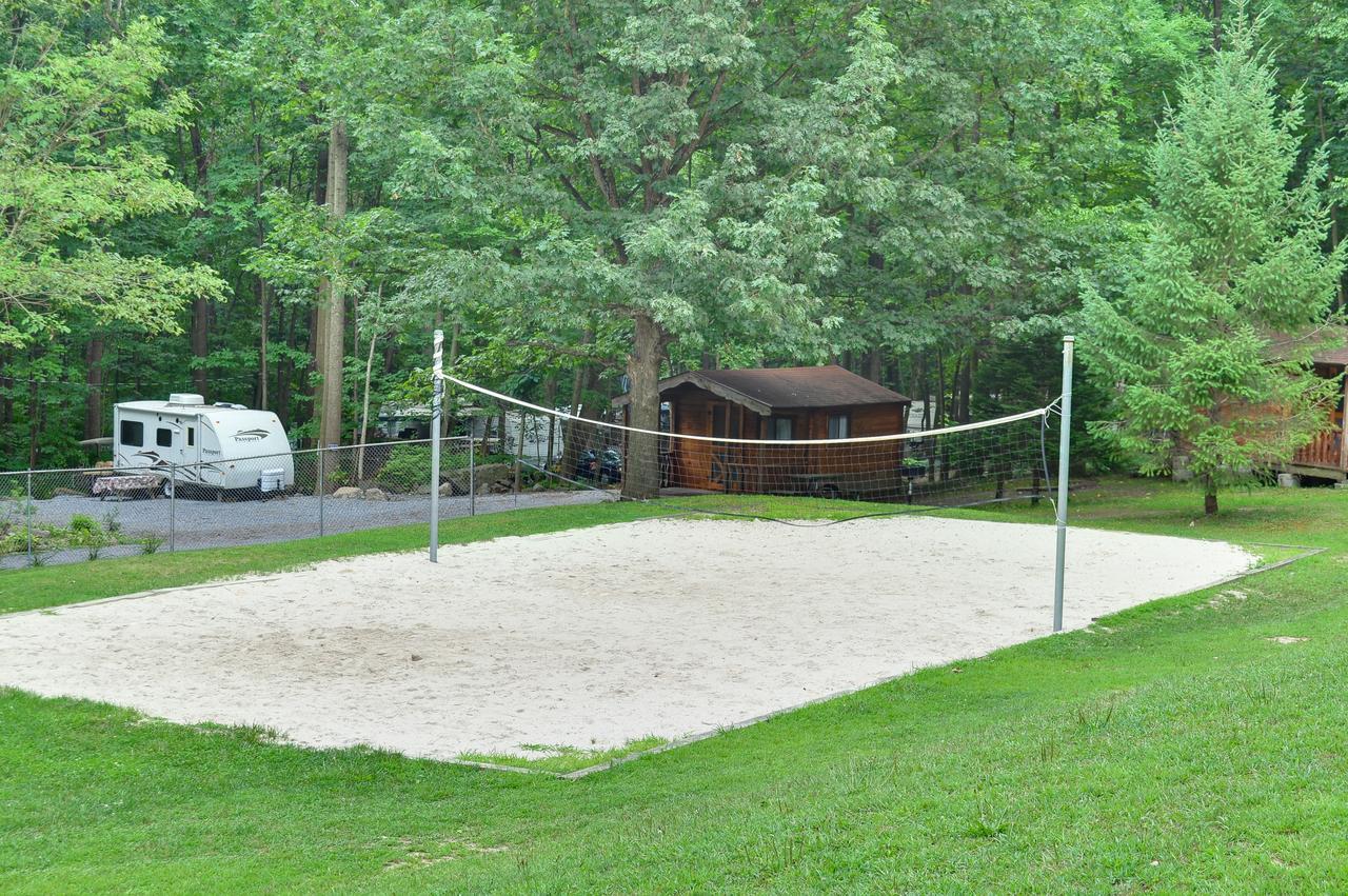Maple Grove Park Sun Valley Campground Cottage 4 מראה חיצוני תמונה